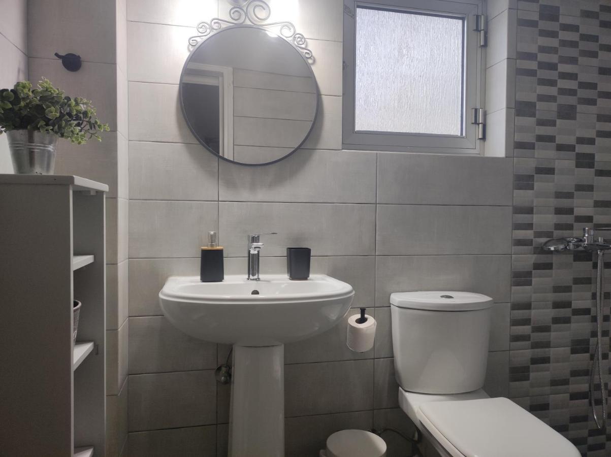 Cozy And Friendly Flat In Nafplio Apartment Екстериор снимка