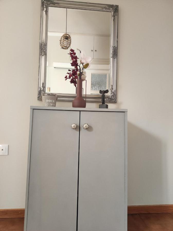 Cozy And Friendly Flat In Nafplio Apartment Екстериор снимка